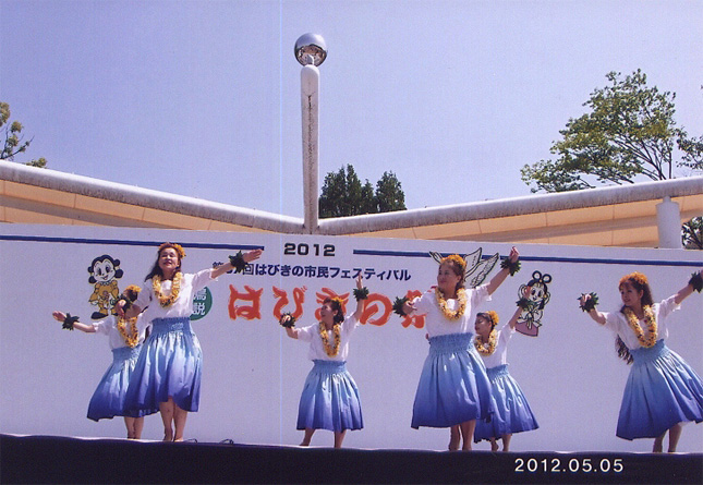 �t���_���X����