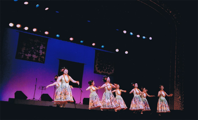 �t���_���X����