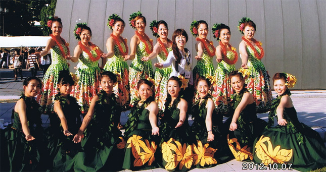 �t���_���X����