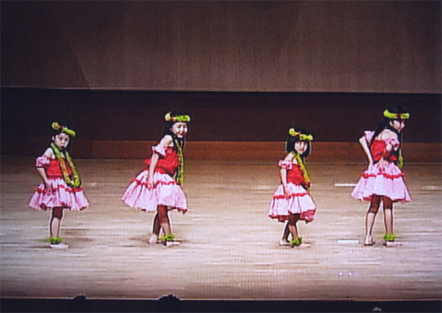 �t���_���X����