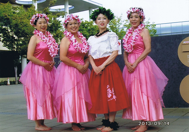 �t���_���X����