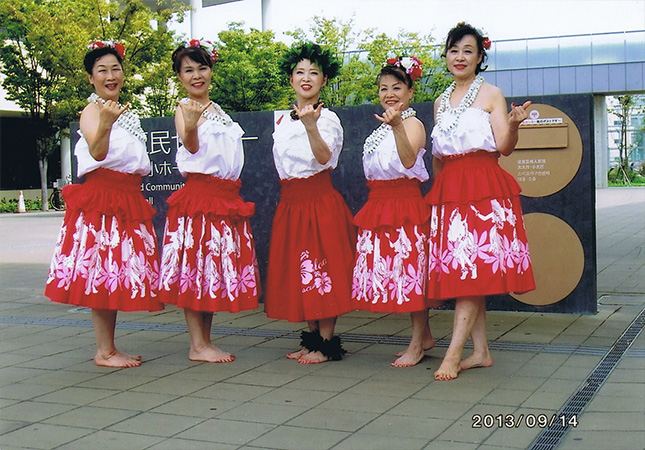 �t���_���X����