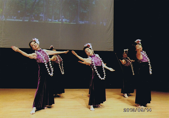 �t���_���X����