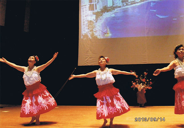 �t���_���X����