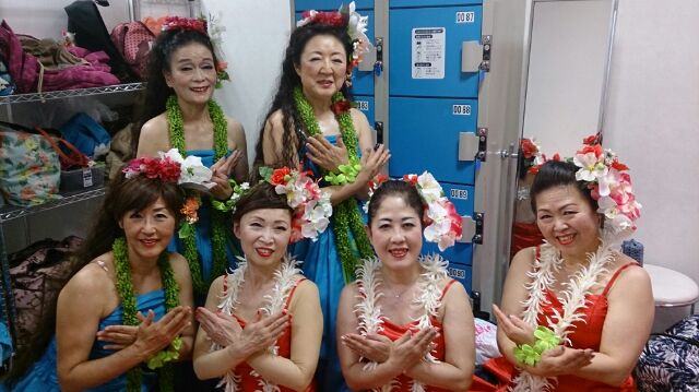 �t���_���X����