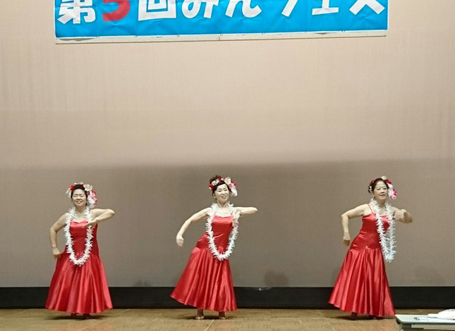 �t���_���X����