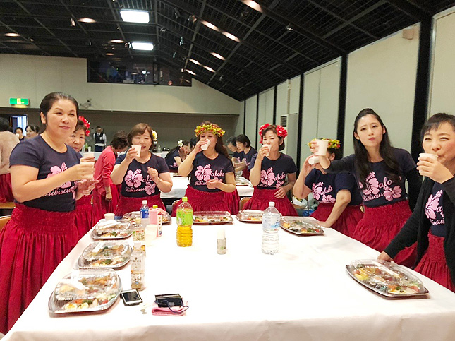 �t���_���X����