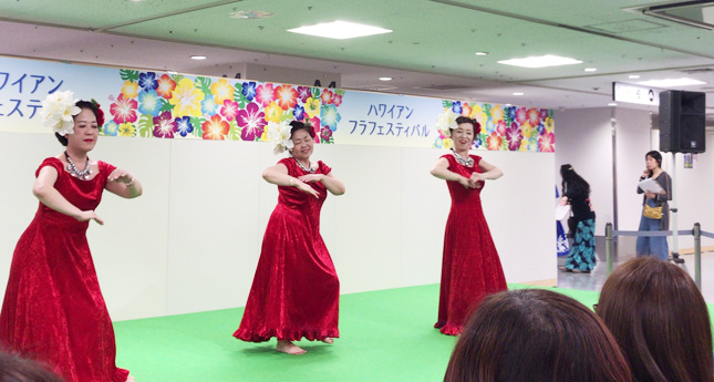 �t���_���X����